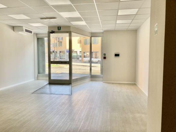 Negozio - Caradonna Immobiliare